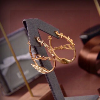 Dior J'Adior Laurel Hoop Stud Earrings