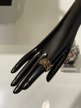 Chanel Gold Chain Statement Ring – Elegant Luxury Fashion Jewelry