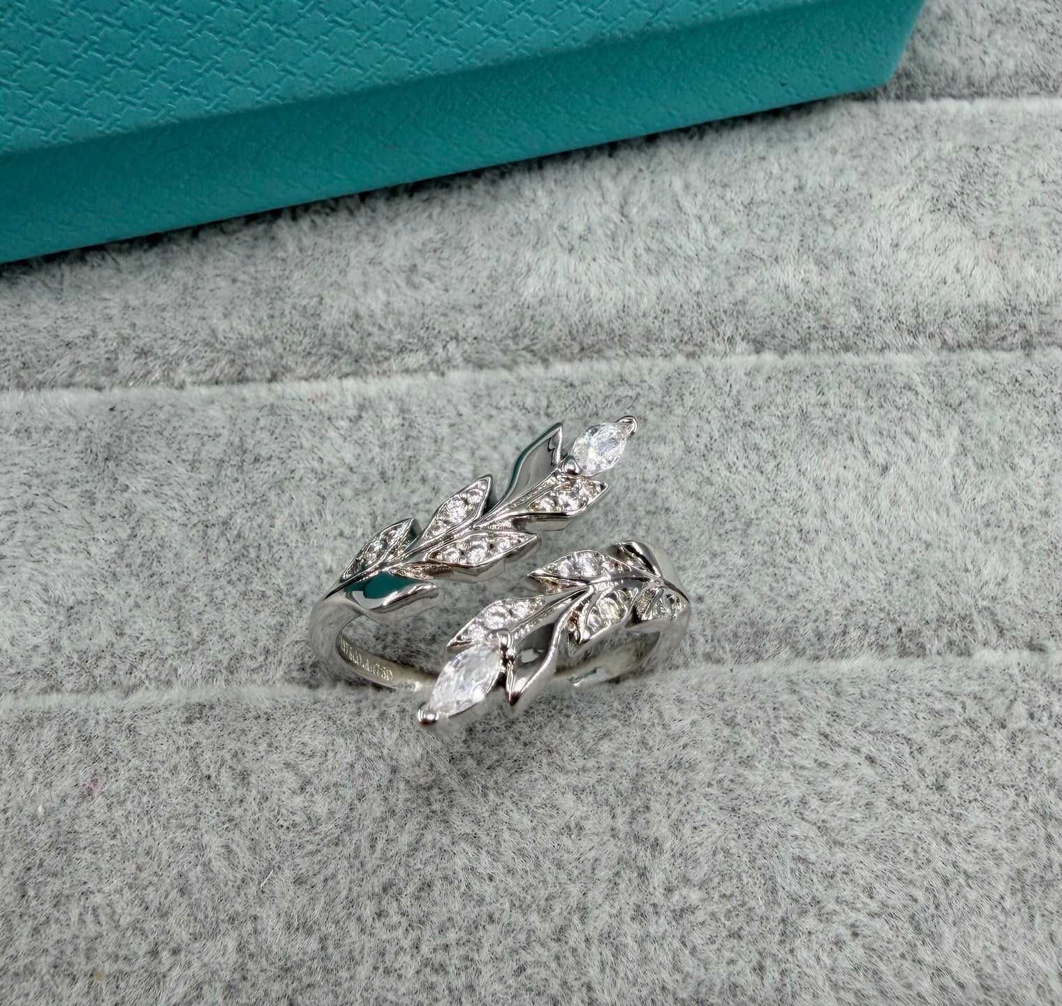 Tiffany and Co. Victoria Vine Bypass Diamond Ring 18k Yellow Gold