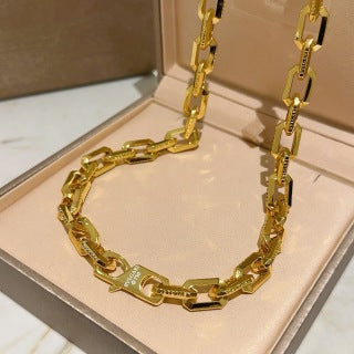 Bvlgari Gold Geometric Link Chain Necklace – Elegant Luxury Jewelry