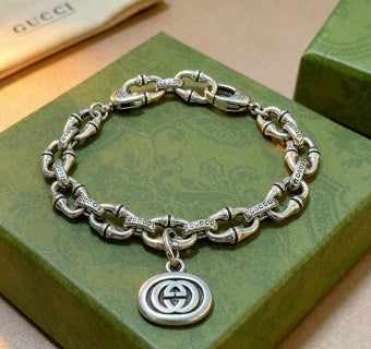 Gucci GG Engraved Barrel Link Bracelet